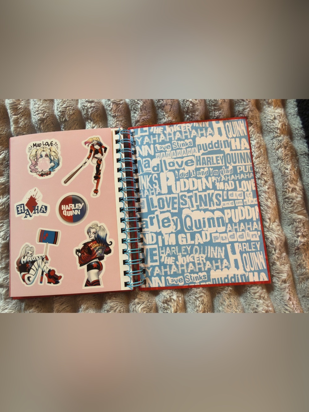 Harley Quinn 'Puddin' Spiral Notebook - Picture 12 of 14